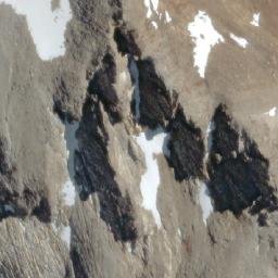 Satellite imagery of Cerro Andreas Madsen, AR