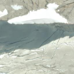 Satellite imagery of Torre de la Medialuna, AR