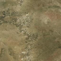 Satellite imagery of Loma Manantial, AR