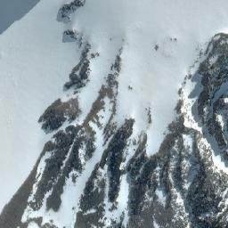 Satellite imagery of Cerro Peineta, AR