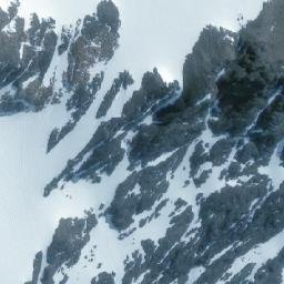 Satellite imagery of Cerro Peineta, AR