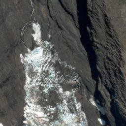 Satellite imagery of Cerro Fisura, AR