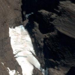 Satellite imagery of Cerro Fisura, AR