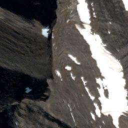 Satellite imagery of Cerro Fisura, AR