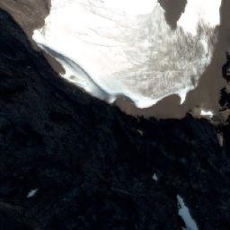 Satellite imagery of Cerro Fantasma, AR