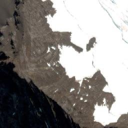 Satellite imagery of Cerro Fantasma, AR