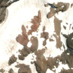 Satellite imagery of Cerro Pináculo, AR