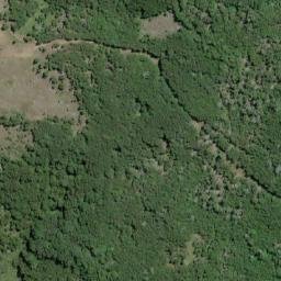 Satellite imagery of Loma Quemada, AR