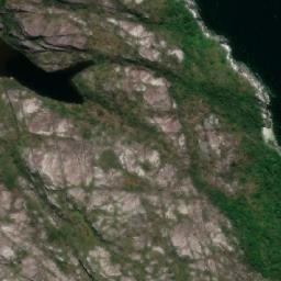 Satellite imagery of Punta Bessel, CL