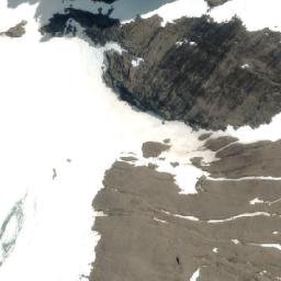 Satellite imagery of Cerro La Silueta, CL