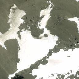 Satellite imagery of Cerro Castillo de Dynevor, CL