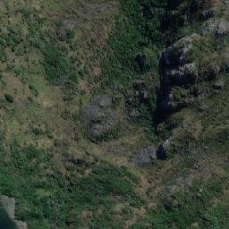 Satellite imagery of Pico Lecky, CL