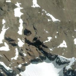 Satellite imagery of Cerro El Volcán, CL