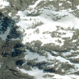 Satellite imagery of Cerro Siete de Noviembre, CL