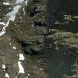 Satellite imagery of Monte Cúpula, CL