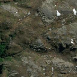 Satellite imagery of Monte Cúpula, CL