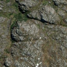 Satellite imagery of Monte May, CL