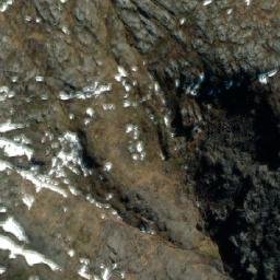 Satellite imagery of Monte May, CL