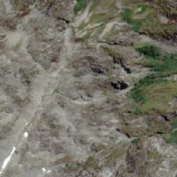 Satellite imagery of Cerro Carncross, CL