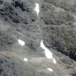 Satellite imagery of Cerro Limones, CL