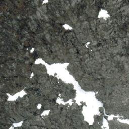 Satellite imagery of Cerro Pirámide, CL