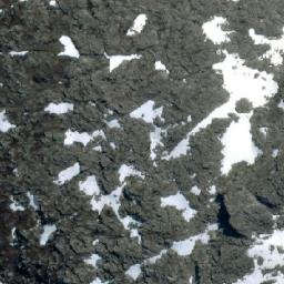 Satellite imagery of Cerro Pirámide, CL