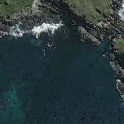 Satellite imagery of Roca Kelp, CL