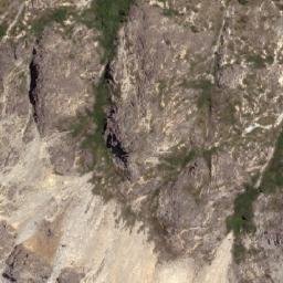 Satellite imagery of Monte Hope, CL