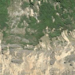 Satellite imagery of Cerro Vinciguerra, AR