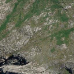 Satellite imagery of Cerro Tres Picos, CL