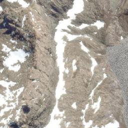 Satellite imagery of Monte Los Tres Álvarez, AR