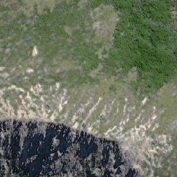 Satellite imagery of Cerro Pirámide, AR