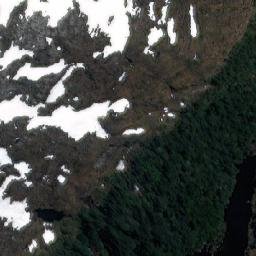 Satellite imagery of Pico Huemul, CL