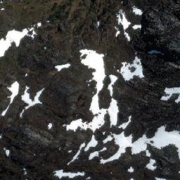 Satellite imagery of Cerro Robinson, CL