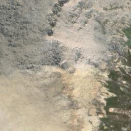 Satellite imagery of Monte Tres Picos, AR