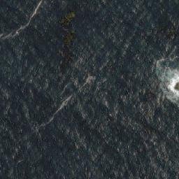 Satellite imagery of Islotes Sandwich, CL