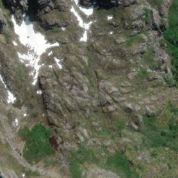 Satellite imagery of Monte Julián, CL