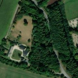 Vue satellite de manoir de Léchet