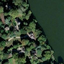Vue satellite de manoir au sud de Ker-Bihan