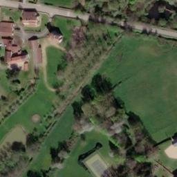 Vieux château de Montravers