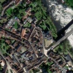 Remparts (restes des anciens)