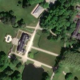 château le Petit Chêne