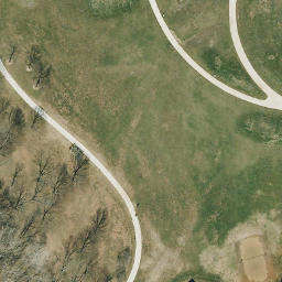Sand Volleyball Court, Riverside, MO — aerial view