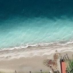 Beachvolleybal court Sun Beach Resort — aerial view