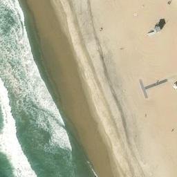 Sand Volleyball Court, Manhattan Beach, CA — aerial view