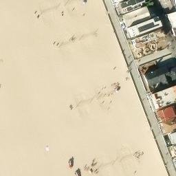 Sand Volleyball Court, Hermosa Beach, CA — aerial view