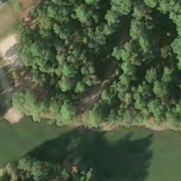 Sand Volleyball Court, Oak Cliff Place, TX — aerial view