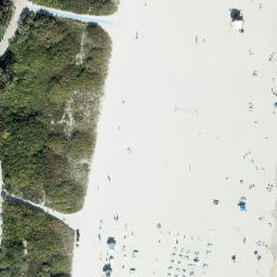 Sand Volleyball Court in Miami Beach, FL — aerial view