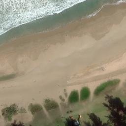 Sand Volleyball Court, Hanalei, HI — aerial view