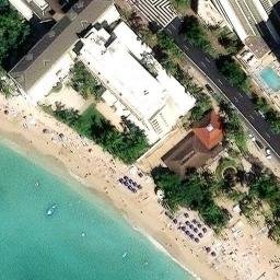 Kuhio Beach Park Courts — aerial view